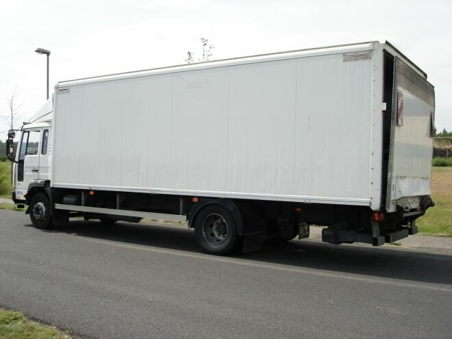 FL 6-12 4x2 FL 6-12 4x2, 4x vorhanden! - Box truck: picture 3 FL 6-12 4x2 FL 6-12 4x2, 4x vorhanden! - Box truck: picture 3