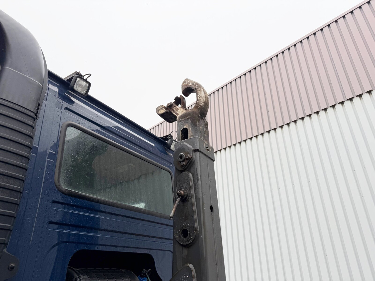 FM 410 6x2 FM 410 6x2, Lenk-/Liftachse, Motorabtrieb - Hook lift truck: picture 2 FM 410 6x2 FM 410 6x2, Lenk-/Liftachse, Motorabtrieb - Hook lift truck: picture 2