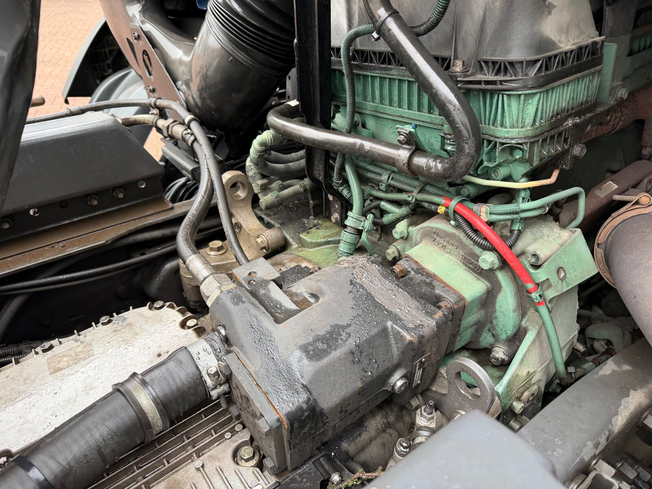 FM 410 6x2 FM 410 6x2, Lenk-/Liftachse, Motorabtrieb - Hook lift truck: picture 3 FM 410 6x2 FM 410 6x2, Lenk-/Liftachse, Motorabtrieb - Hook lift truck: picture 3