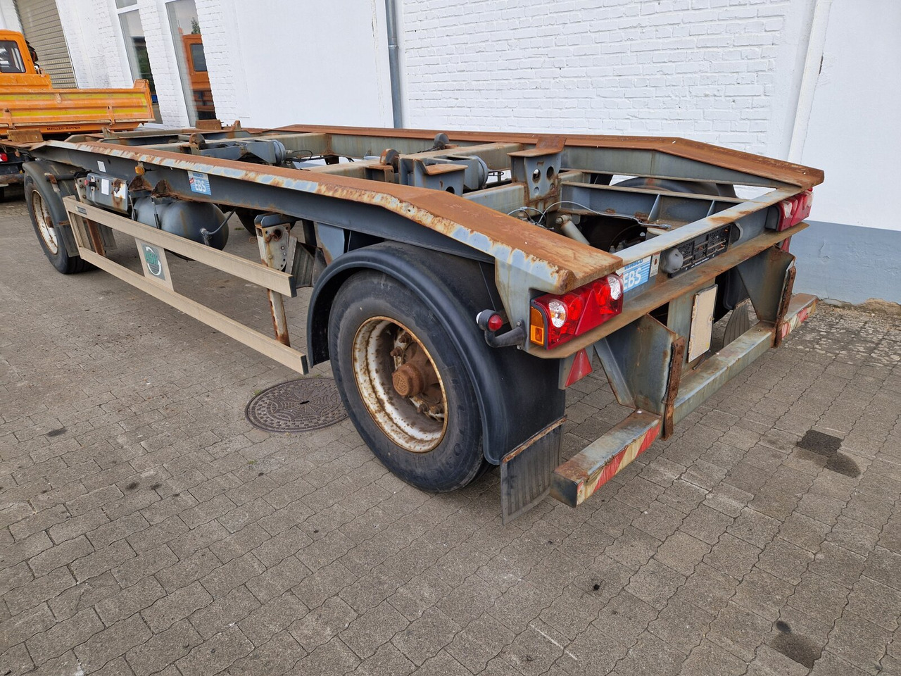 HKM G18 EL 5,0 G18 EL 5,0 Abrollanhänger - Roll-off/ Skip trailer: picture 3 HKM G18 EL 5,0 G18 EL 5,0 Abrollanhänger - Roll-off/ Skip trailer: picture 3