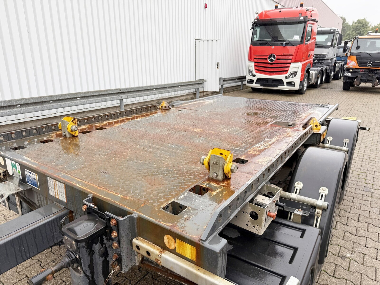 Dropside/ Flatbed trailer HTM 13.35 P HTM 13.35 P Absetzanhänger: picture 8
