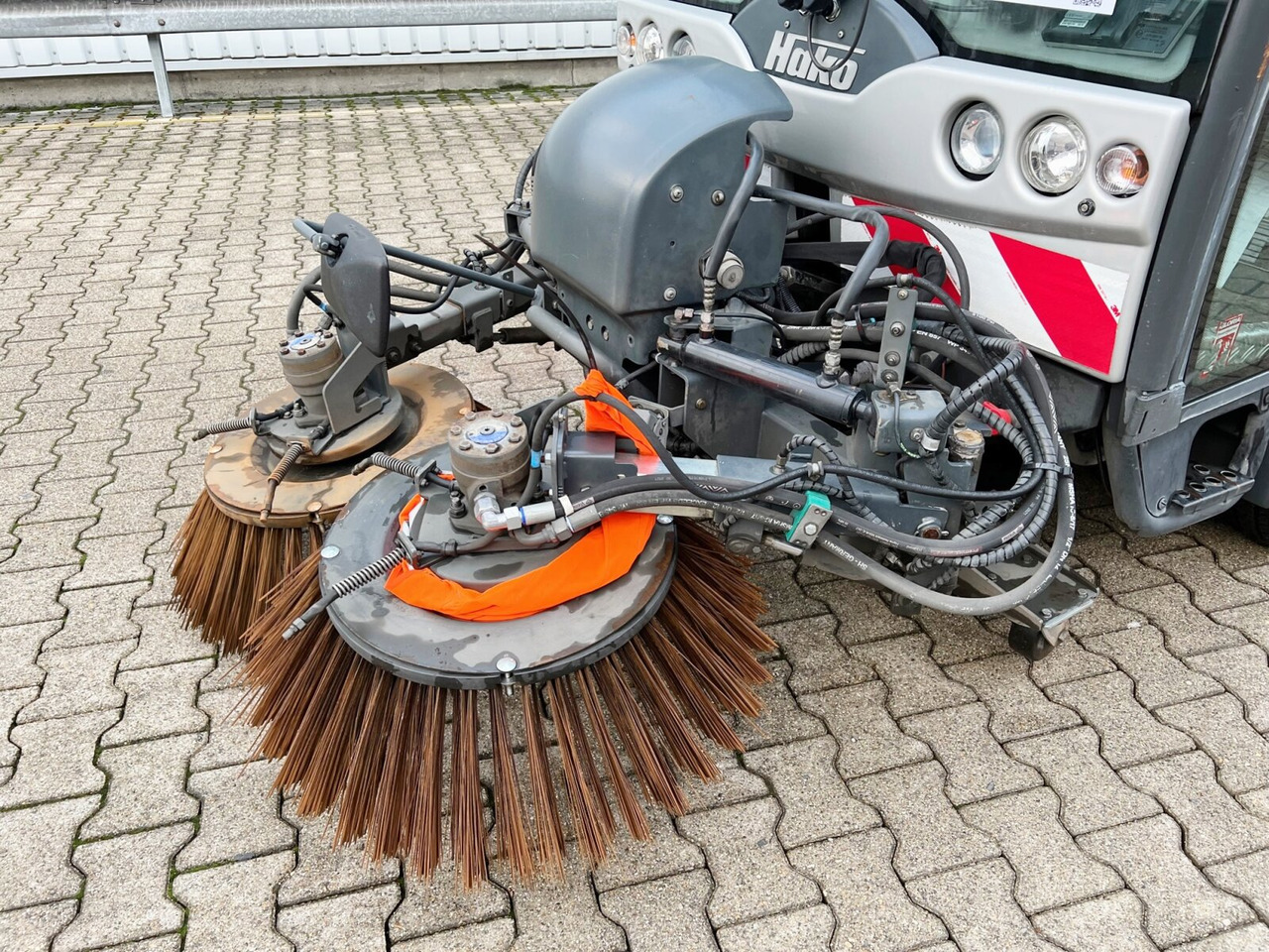 Hako Multicar Citymaster 2000 2B Kehrmaschine 4x2 Multicar Citymaster 2000 2B Kehrmaschine 4x2 leasing Hako Multicar Citymaster 2000 2B Kehrmaschine 4x2 Multicar Citymaster 2000 2B Kehrmaschine 4x2: picture 8