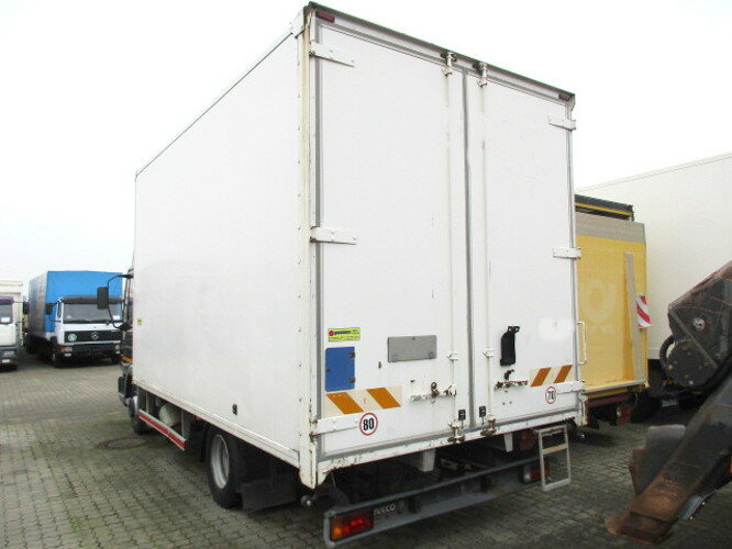 Iveco EuroCargo 75 E 17/4x2 EuroCargo 75 E 17/4x2, 6x VORHANDEN! - Box truck: picture 2 Iveco EuroCargo 75 E 17/4x2 EuroCargo 75 E 17/4x2, 6x VORHANDEN! - Box truck: picture 2
