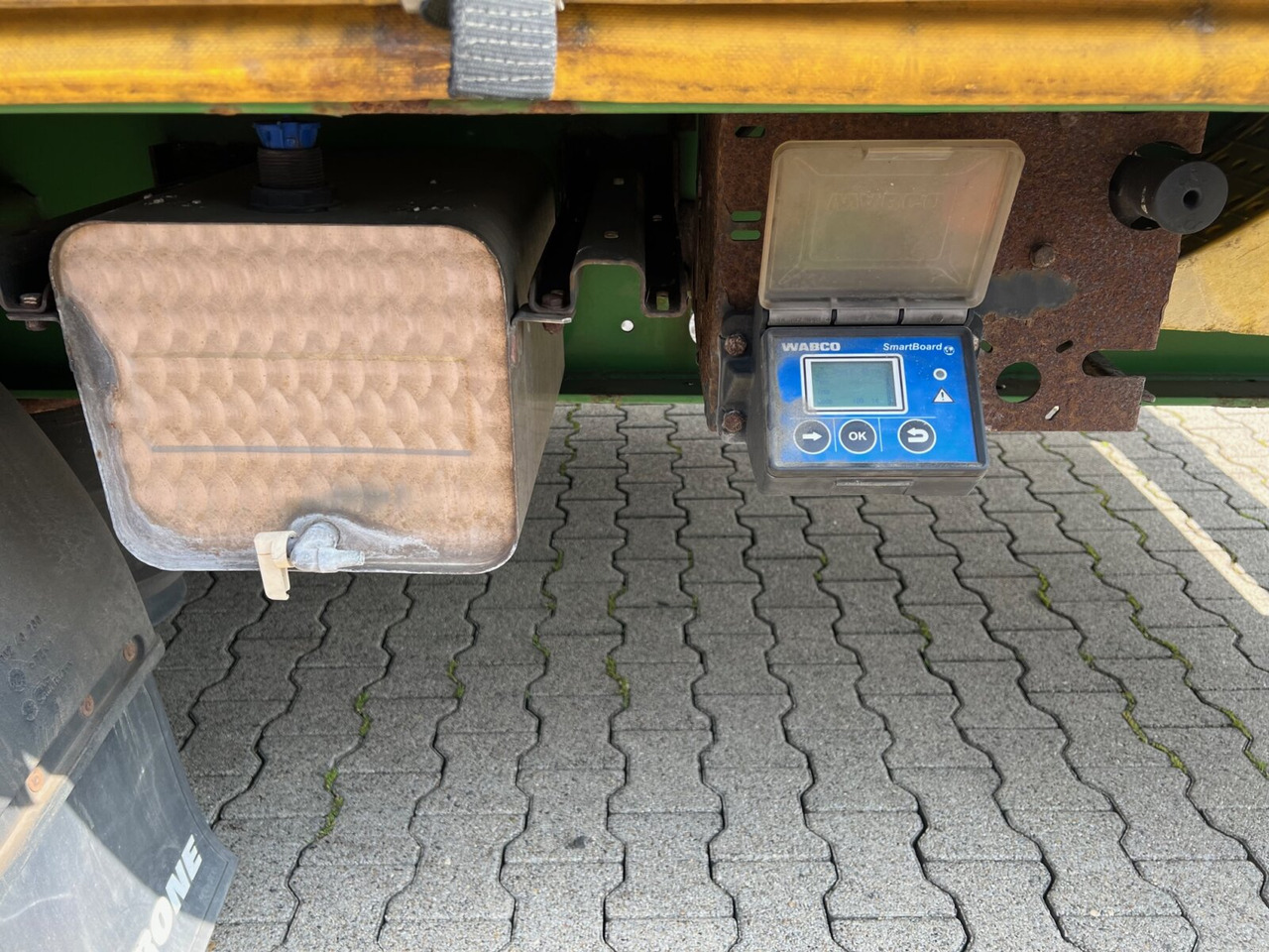 Krone SDP 27 eLCUQ-CS SDP 27 eLCUQ-CS, Coilmulde, Edscha-Verdeck, Hubdach, ca. 93m³ leasing Krone SDP 27 eLCUQ-CS SDP 27 eLCUQ-CS, Coilmulde, Edscha-Verdeck, Hubdach, ca. 93m³: picture 7