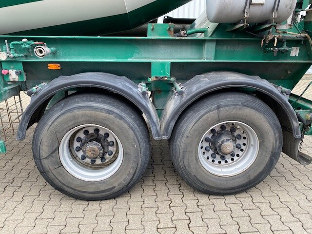 LIEBHERR Betonmischer ca. 10m³ LIEBHERR Betonmischer ca. 10m³, 6x Vorhanden! - Concrete mixer semi-trailer: picture 2 LIEBHERR Betonmischer ca. 10m³ LIEBHERR Betonmischer ca. 10m³, 6x Vorhanden! - Concrete mixer semi-trailer: picture 2