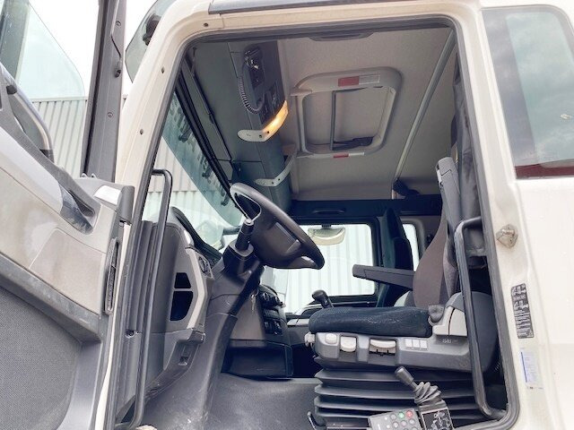 Concrete mixer truck MAN TGS 18.400 4x4H BLS TGS 18.400 4x4H BLS + Auflieger KARRENA 10m³ Betonmischer: picture 14