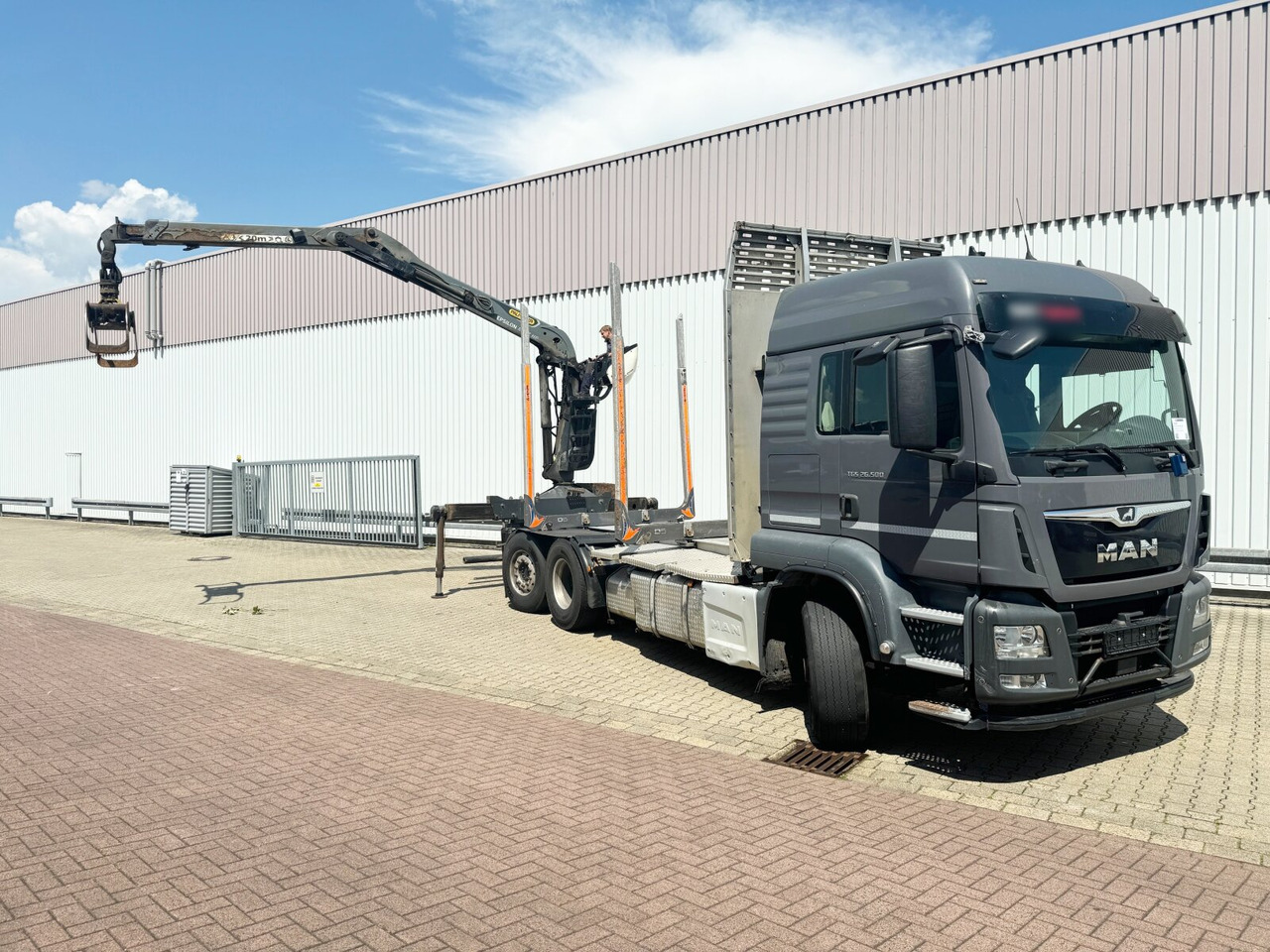 MAN TGS 26.500 6X4H-4 BL TGS 26.500 6X4H-4 BL, PriTarder, HydroDrive, Lenk-/Lift, Heckkran Epsilon M130Z83 - Log truck, Crane truck: picture 1 MAN TGS 26.500 6X4H-4 BL TGS 26.500 6X4H-4 BL, PriTarder, HydroDrive, Lenk-/Lift, Heckkran Epsilon M130Z83 - Log truck, Crane truck: picture 1