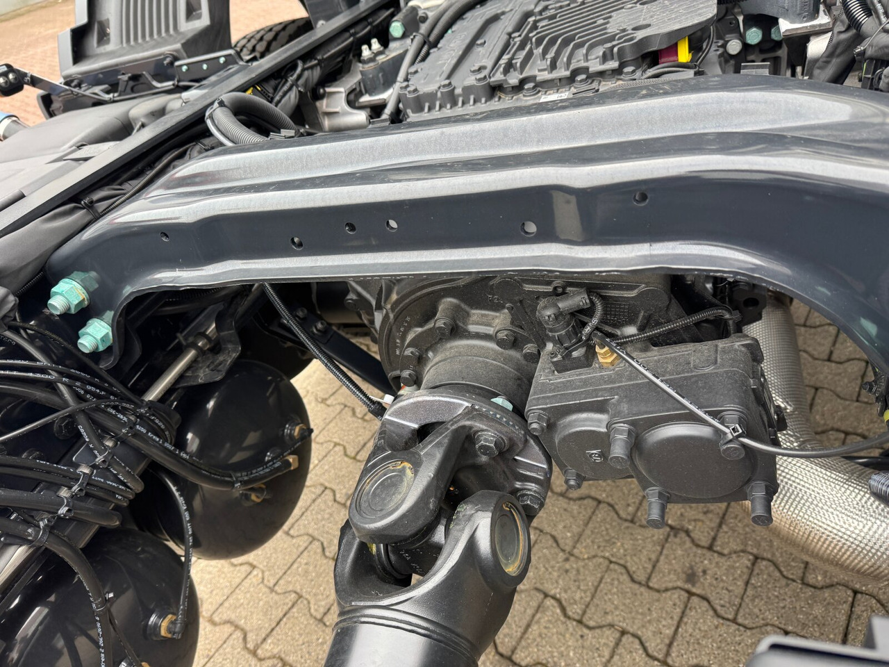 MAN TGS 33.440 BB 6x4 TGS 33.440 BB 6x4 leasing MAN TGS 33.440 BB 6x4 TGS 33.440 BB 6x4: picture 12