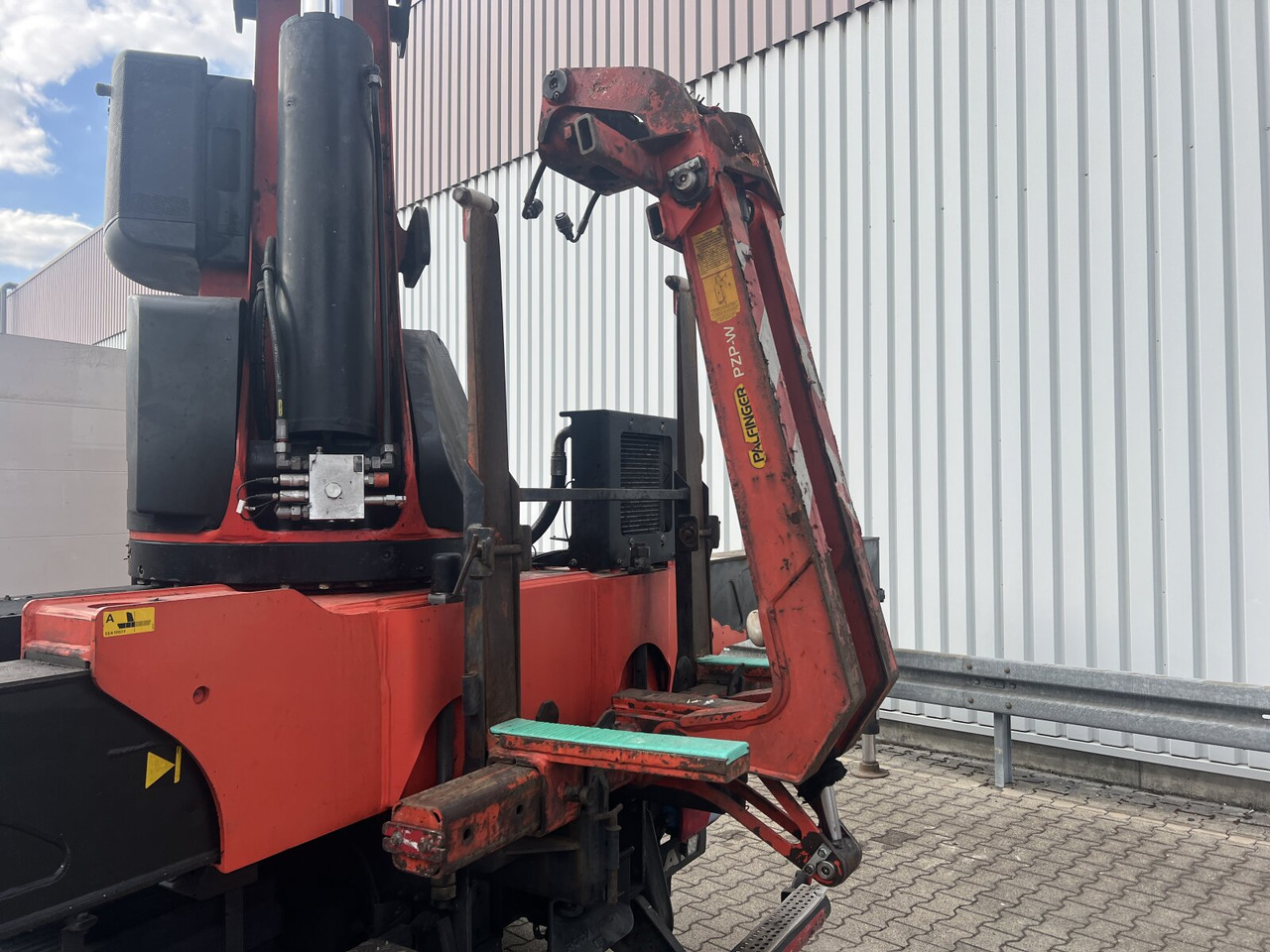 MAN TGS 35.440 8x4 BL TGS 35.440 8x4 BL, Navi, Heckkran Palfinger PK42002 SH-F + Jip PJ 060 B, 24,9m-730kg, Funk - Crane truck, Dropside/ Flatbed truck: picture 5 MAN TGS 35.440 8x4 BL TGS 35.440 8x4 BL, Navi, Heckkran Palfinger PK42002 SH-F + Jip PJ 060 B, 24,9m-730kg, Funk - Crane truck, Dropside/ Flatbed truck: picture 5