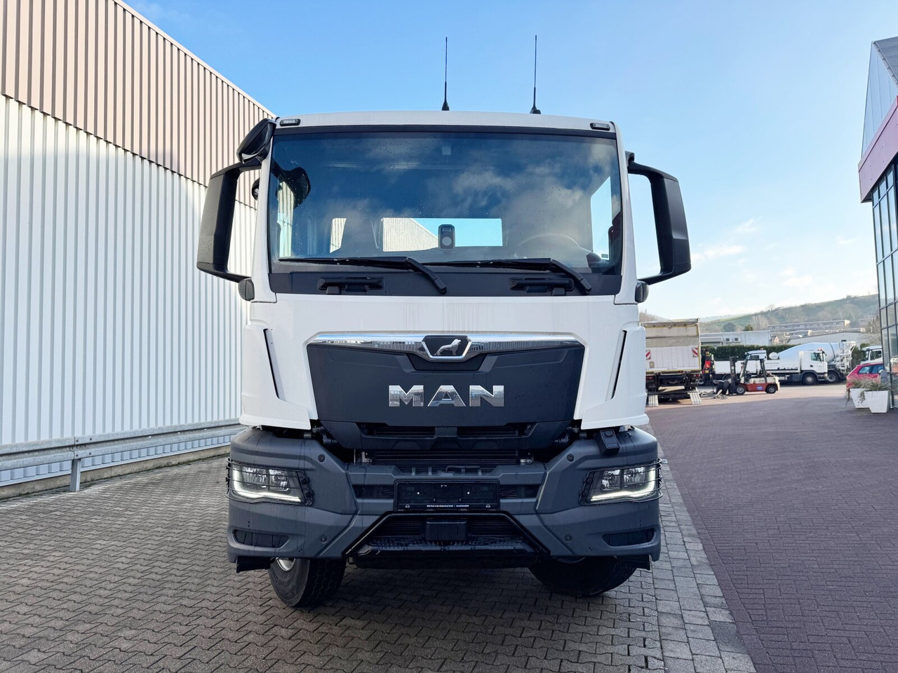 MAN TGS 41.440/480 8x4 BB TGS 41.440/480 8x4 BB, 5x VORHANDEN, Meiller Stahlmulde 18m³ leasing MAN TGS 41.440/480 8x4 BB TGS 41.440/480 8x4 BB, 5x VORHANDEN, Meiller Stahlmulde 18m³: picture 9