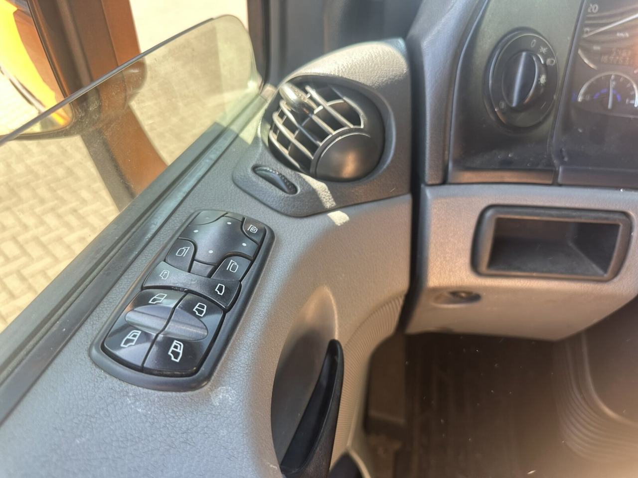 Mercedes-Benz Actros 2532 L 6x2 Actros 2532/41 L 6x2, EEV, Lenkachse leasing Mercedes-Benz Actros 2532 L 6x2 Actros 2532/41 L 6x2, EEV, Lenkachse: picture 15