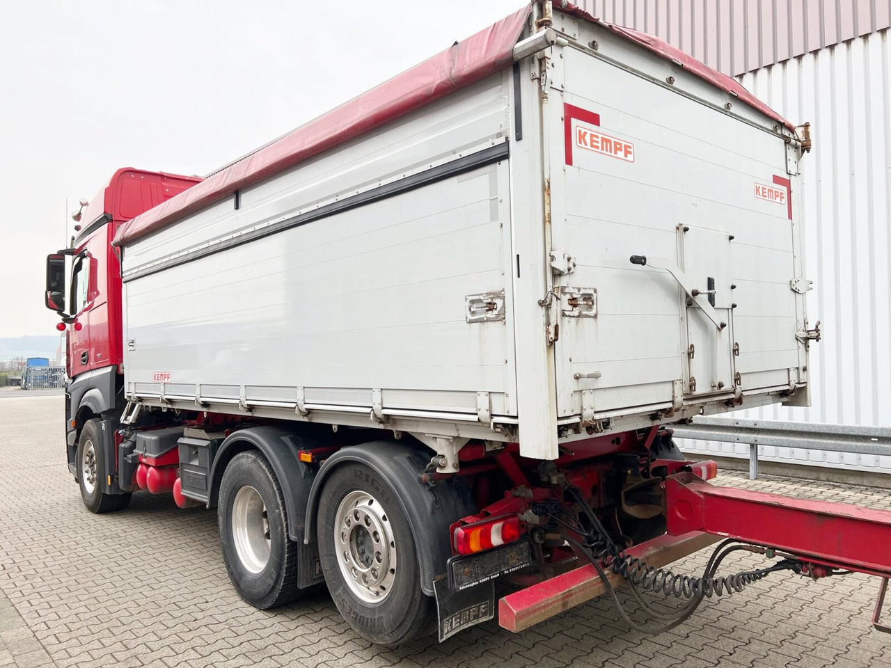 Tipper Mercedes-Benz Actros 2548 L 6x2 Actros 2548 L 6x2, Retarder, Liftachse, StreamSpace, 2-Seiten-Getreidekipper: picture 11