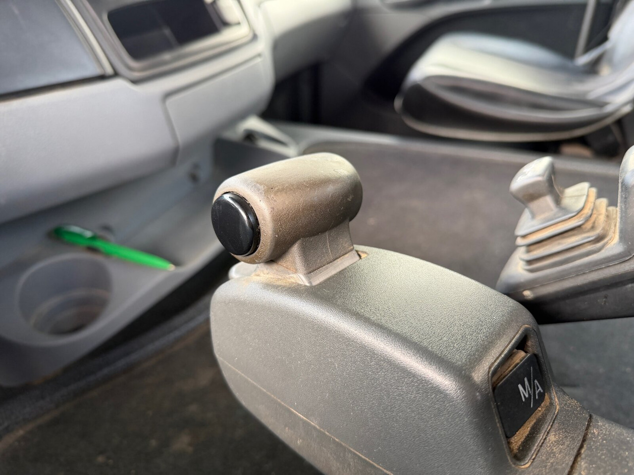 Mercedes-Benz Actros 2644 L 6x4 Actros 2644 L 6x4 - Hook lift truck: picture 2 Mercedes-Benz Actros 2644 L 6x4 Actros 2644 L 6x4 - Hook lift truck: picture 2