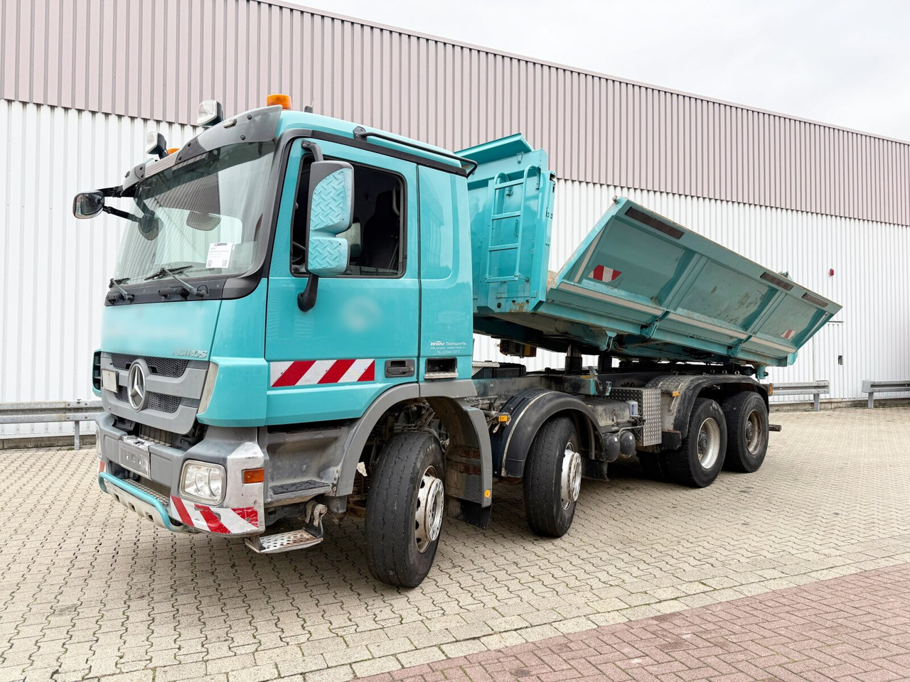 Mercedes-Benz Actros 3241 K 8x4/4 Actros 3241 K 8x4/4, Bordmatik - Tipper: picture 1 Mercedes-Benz Actros 3241 K 8x4/4 Actros 3241 K 8x4/4, Bordmatik - Tipper: picture 1