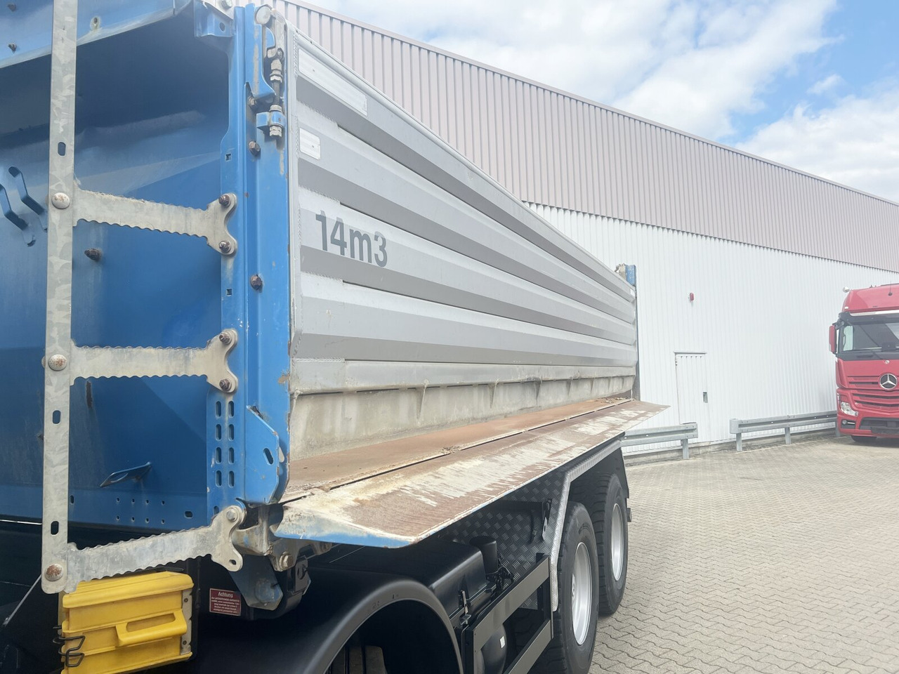 Tipper Mercedes-Benz Actros MP 3, 3241/8x4, Actros MP 3, 3241/8x4, Alukipper Bordmatik, Kli-Ret: picture 14 Tipper Mercedes-Benz Actros MP 3, 3241/8x4, Actros MP 3, 3241/8x4, Alukipper Bordmatik, Kli-Ret: picture 14