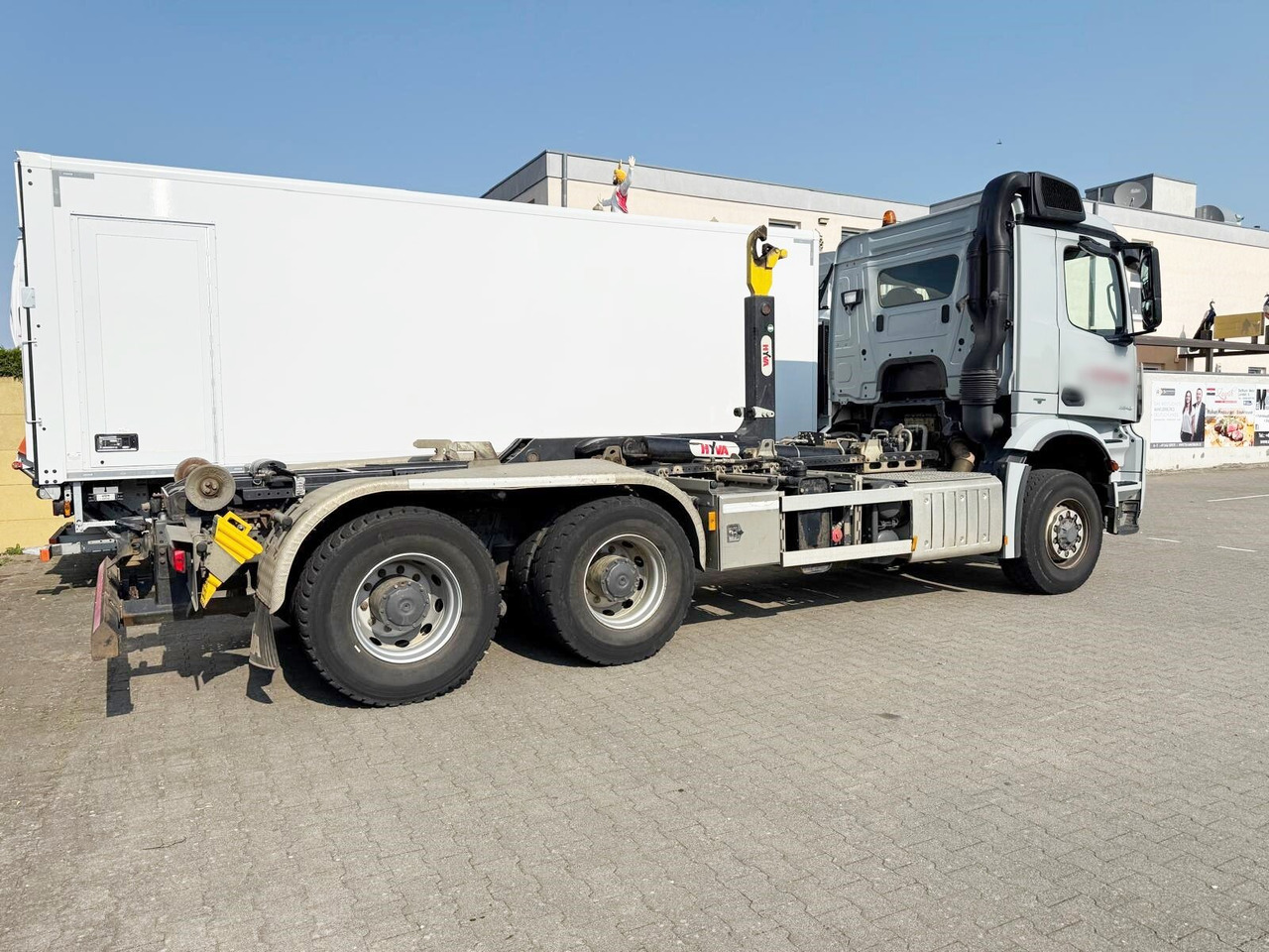 Mercedes-Benz Arocs 2643 LK 6x6 HAD Arocs 2643 LK 6x6 HAD, HydroDrive, Navi - Hook lift truck: picture 5 Mercedes-Benz Arocs 2643 LK 6x6 HAD Arocs 2643 LK 6x6 HAD, HydroDrive, Navi - Hook lift truck: picture 5