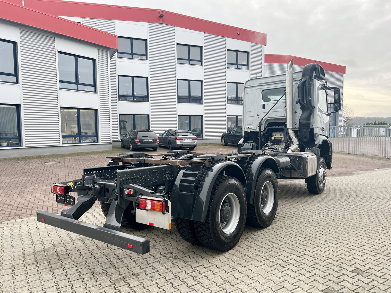 Mercedes-Benz Arocs 3340/46 A 6x6 Arocs 3340/46 A 6x6, Grounder leasing Mercedes-Benz Arocs 3340/46 A 6x6 Arocs 3340/46 A 6x6, Grounder: picture 11