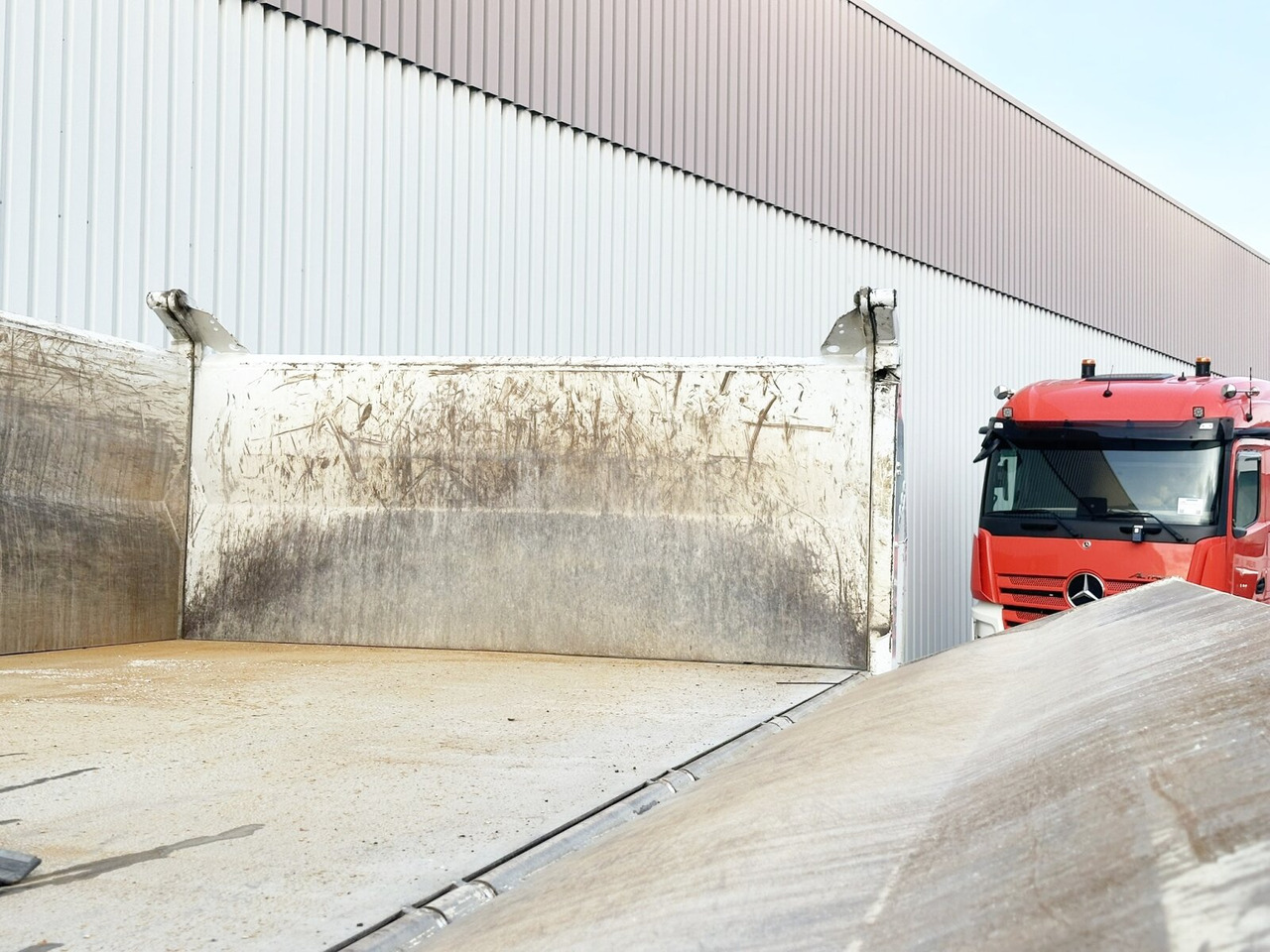 Mercedes-Benz Arocs 3445 K 8x4/4 Arocs 3445 K 8x4/4, Meiller Bordmatik links - Tipper: picture 5 Mercedes-Benz Arocs 3445 K 8x4/4 Arocs 3445 K 8x4/4, Meiller Bordmatik links - Tipper: picture 5