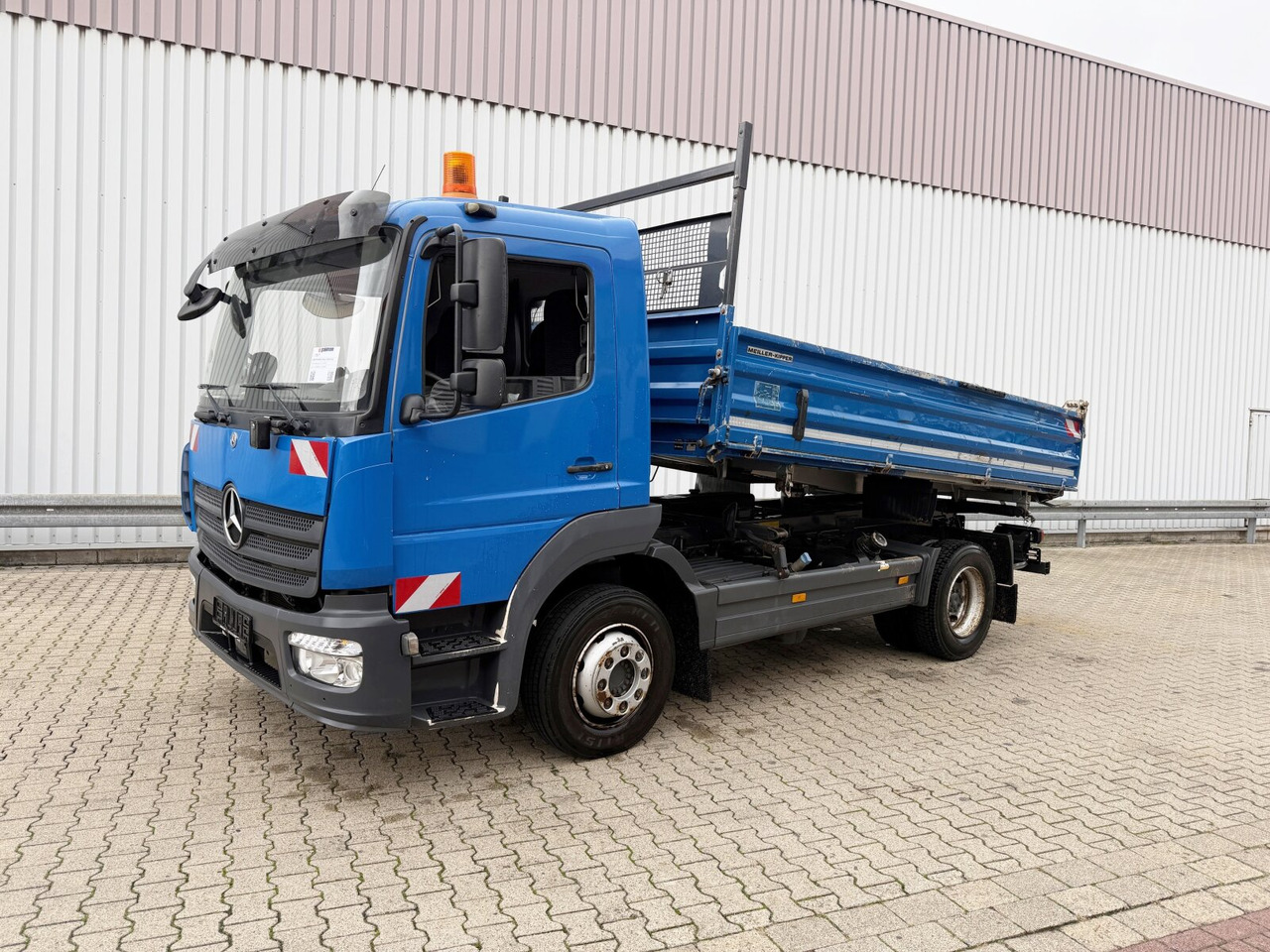 Mercedes-Benz Atego 1224 K 4x2 Atego 1224 K 4x2, Meiller 3-S-Kipper 2x AHK Öl - Tipper: picture 1 Mercedes-Benz Atego 1224 K 4x2 Atego 1224 K 4x2, Meiller 3-S-Kipper 2x AHK Öl - Tipper: picture 1