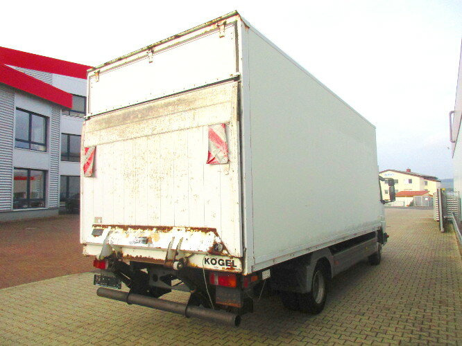 Box truck Mercedes-Benz Atego 815 4x2: picture 7