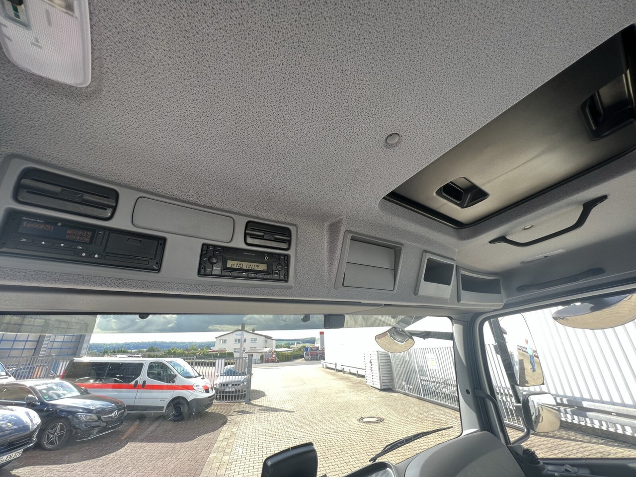 Mercedes-Benz Atego 818/23 K 4x2 Atego 818/23 K 4x2, mehrfach Vorhanden! - Cab chassis truck: picture 2 Mercedes-Benz Atego 818/23 K 4x2 Atego 818/23 K 4x2, mehrfach Vorhanden! - Cab chassis truck: picture 2