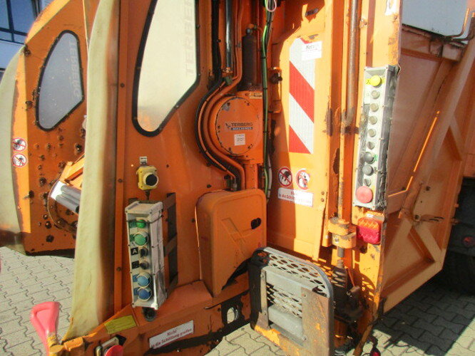 Garbage truck for transportation of garbage Mercedes-Benz Econic 2628L/NLA6x2/4 Econic 2628L 6x2-4 Schörling 3R11 22.5, Terberg Schüttung: picture 15