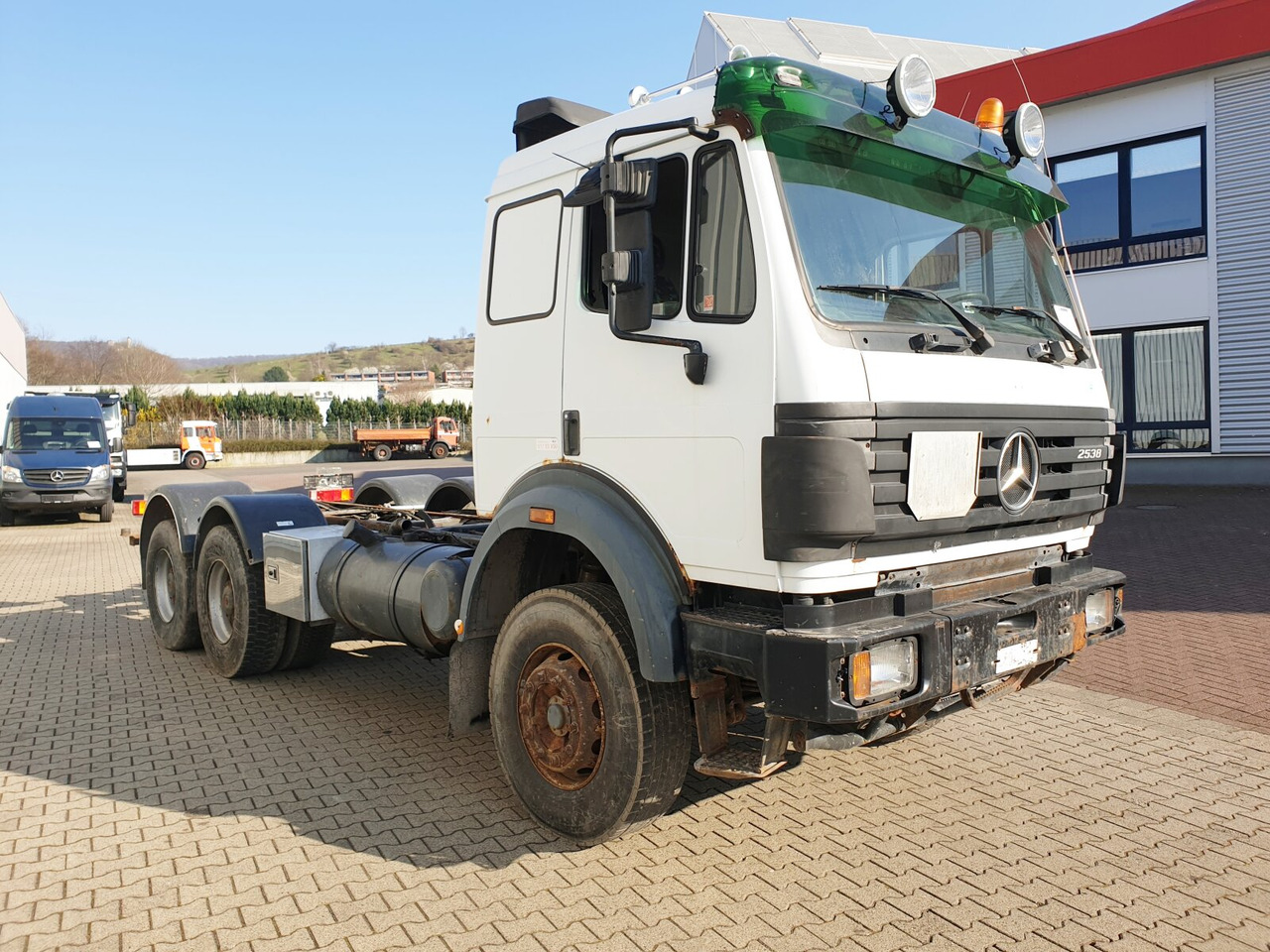 Cab chassis truck Mercedes-Benz SK II 25/2638 K 6x4 SK II 25/2638 K 6x4, V8, Retarder, 2x Nebenantrieb: picture 12