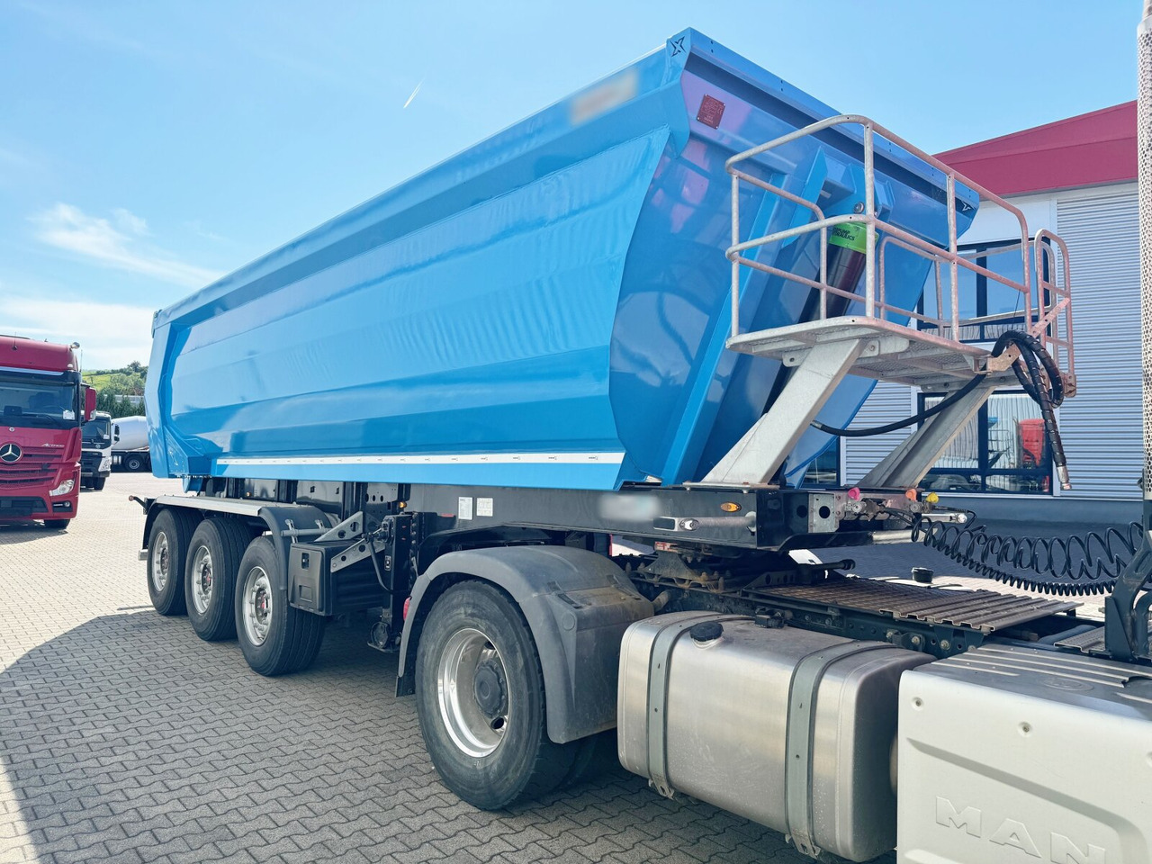 New Semi-trailer Euro ATM 27 Euro ATM 27, HARDOX Stahlmulde ca. 27m³, Liftachse: picture 10
