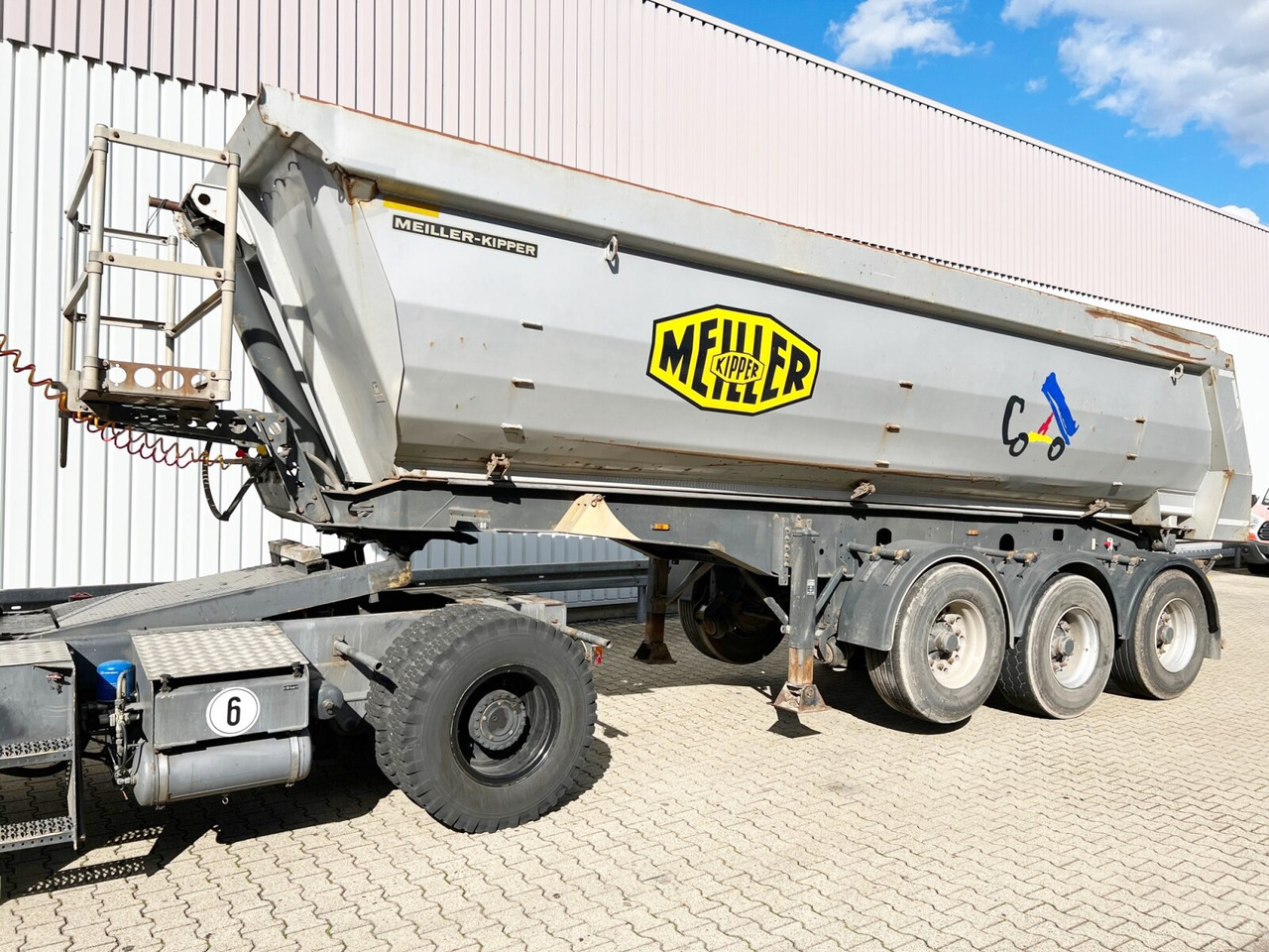 Meiller MHPS 12/27 MHPS 12/27 NOSS2, Stahlmulde ca. 26m³, Liftachse - Semi-trailer: picture 4 Meiller MHPS 12/27 MHPS 12/27 NOSS2, Stahlmulde ca. 26m³, Liftachse - Semi-trailer: picture 4