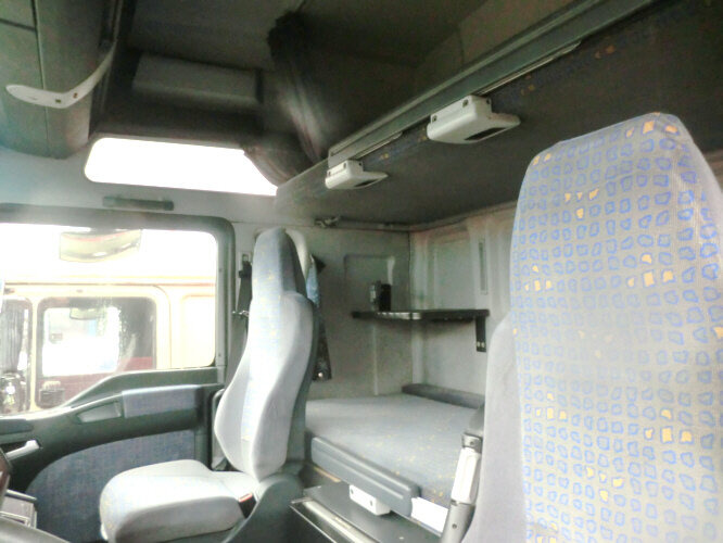 MAN TGA 26.463 FVLS 6x2 - Tractor unit: picture 5 MAN TGA 26.463 FVLS 6x2 - Tractor unit: picture 5