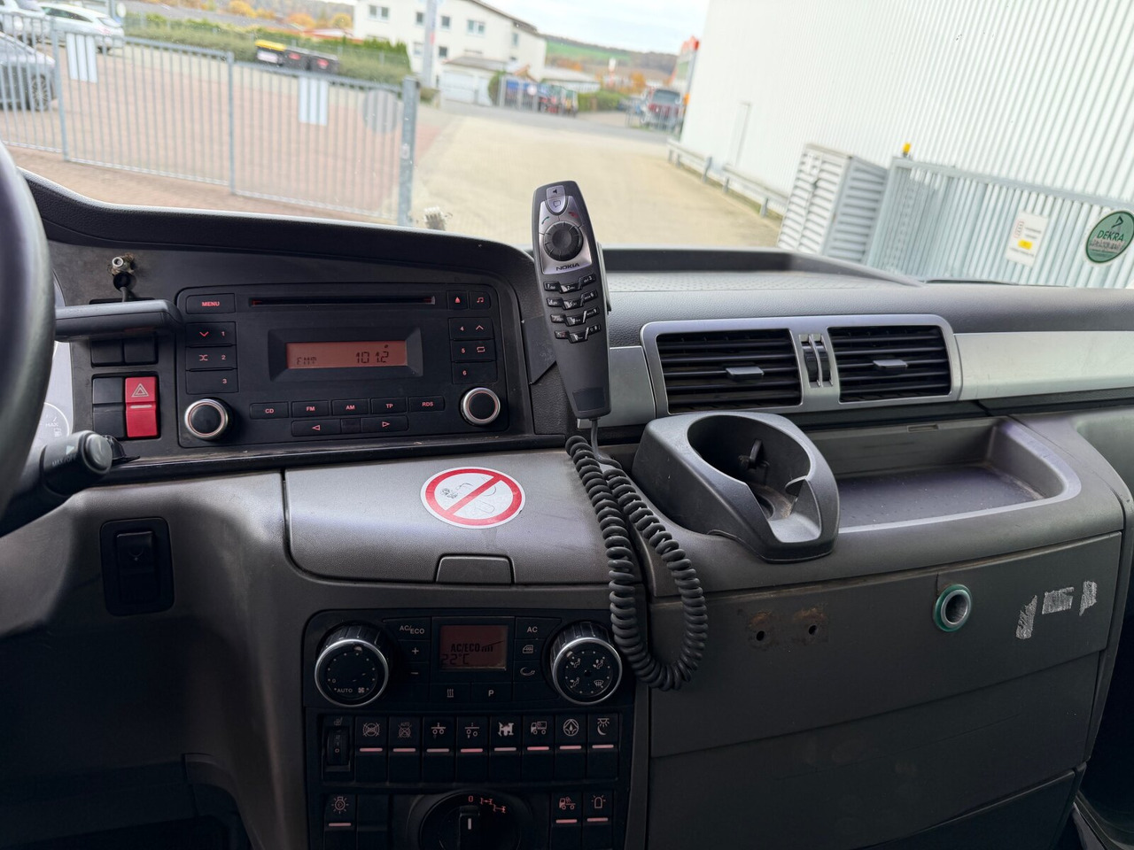 MAN TGS 18.440 4x4H BL TGS 18.440 4x4H BL, HydroDrive, Hydraulik - Tractor unit: picture 4 MAN TGS 18.440 4x4H BL TGS 18.440 4x4H BL, HydroDrive, Hydraulik - Tractor unit: picture 4