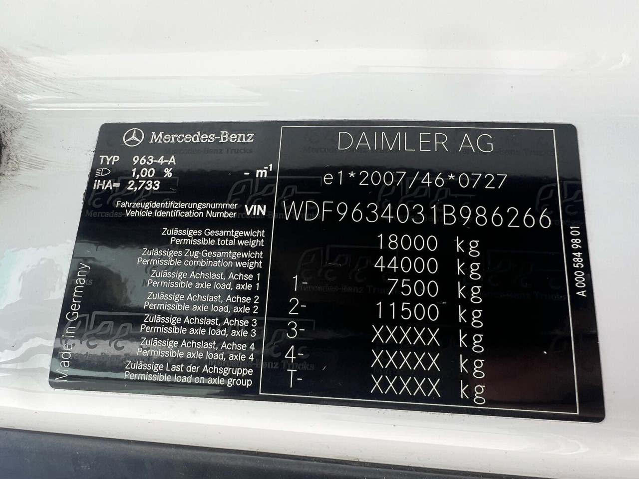 Tractor unit Mercedes-Benz Actros 1843 LS 4x2 Actros 1843 LS 4x2, Retarder: picture 12