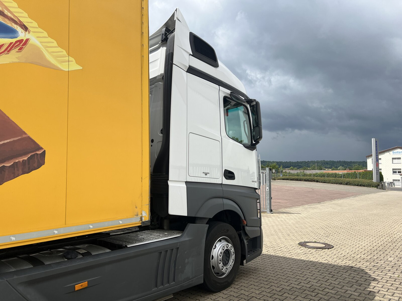 Tractor unit Mercedes-Benz Actros 1843 LS 4x2 Actros 1843 LS 4x2, Retarder: picture 7
