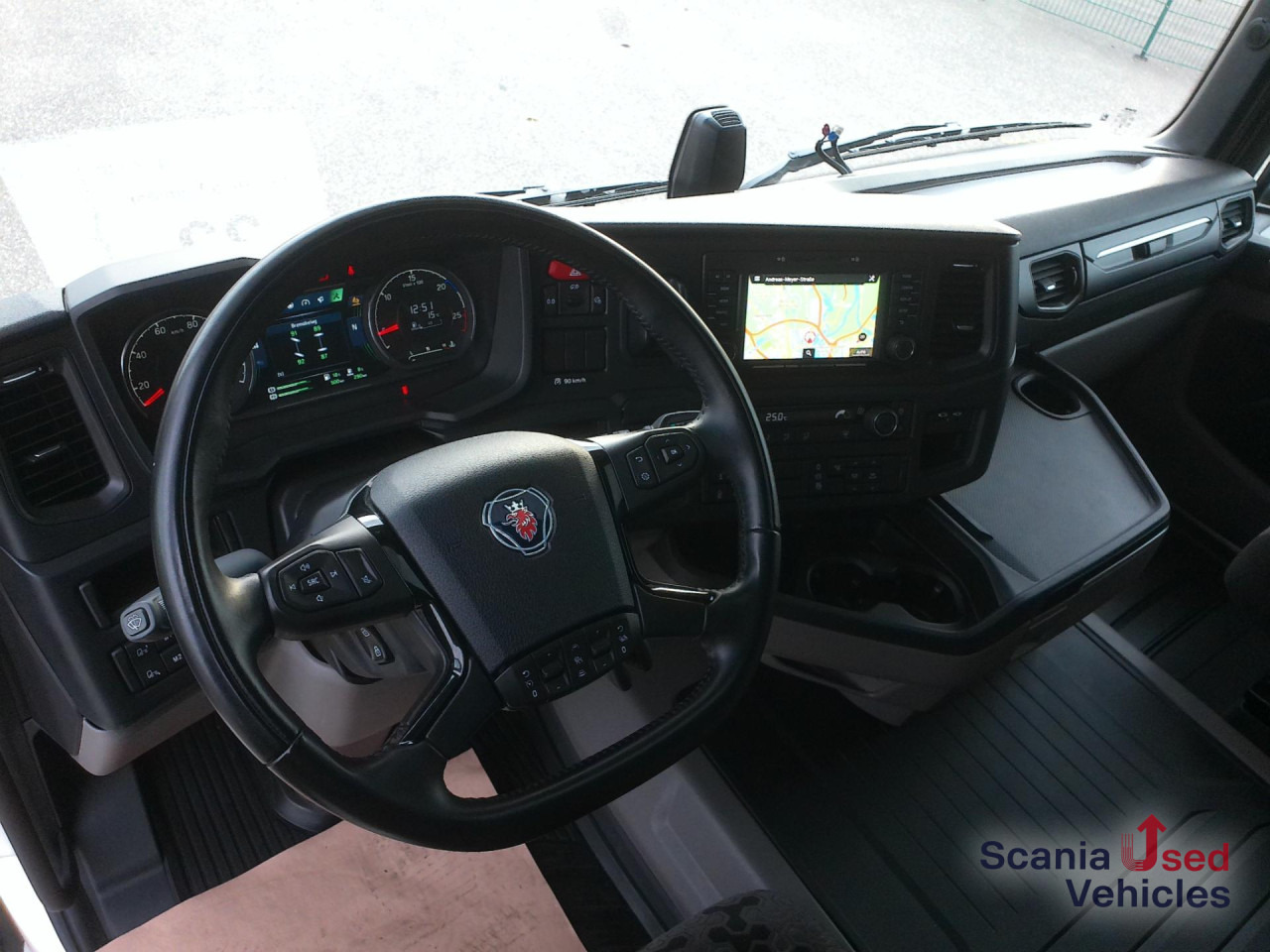 SCANIA R 460 A4x2NA - Tractor unit: picture 2 SCANIA R 460 A4x2NA - Tractor unit: picture 2