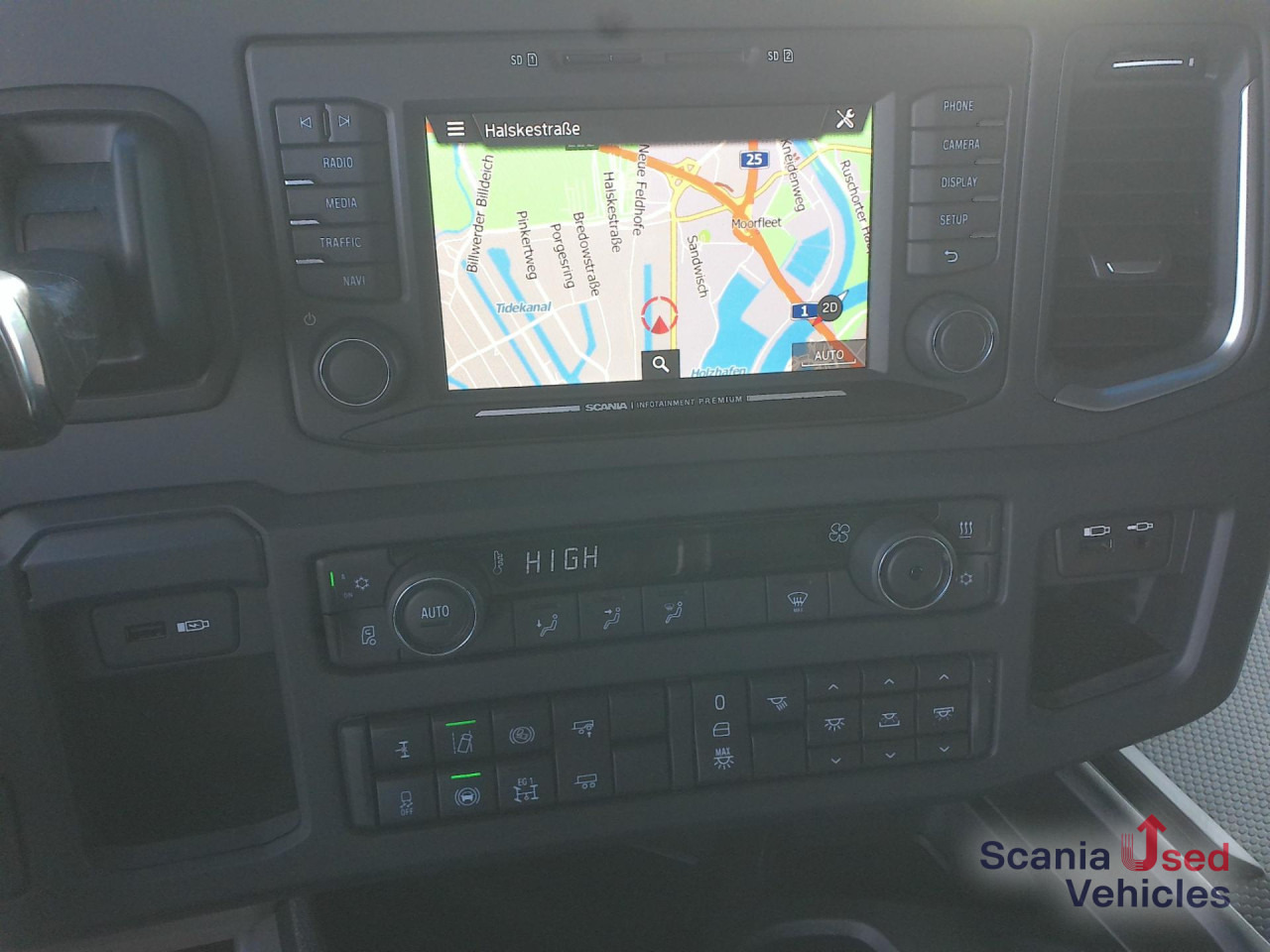 SCANIA R 460 A4x2NA Kipphydraulik - Tractor unit: picture 3 SCANIA R 460 A4x2NA Kipphydraulik - Tractor unit: picture 3