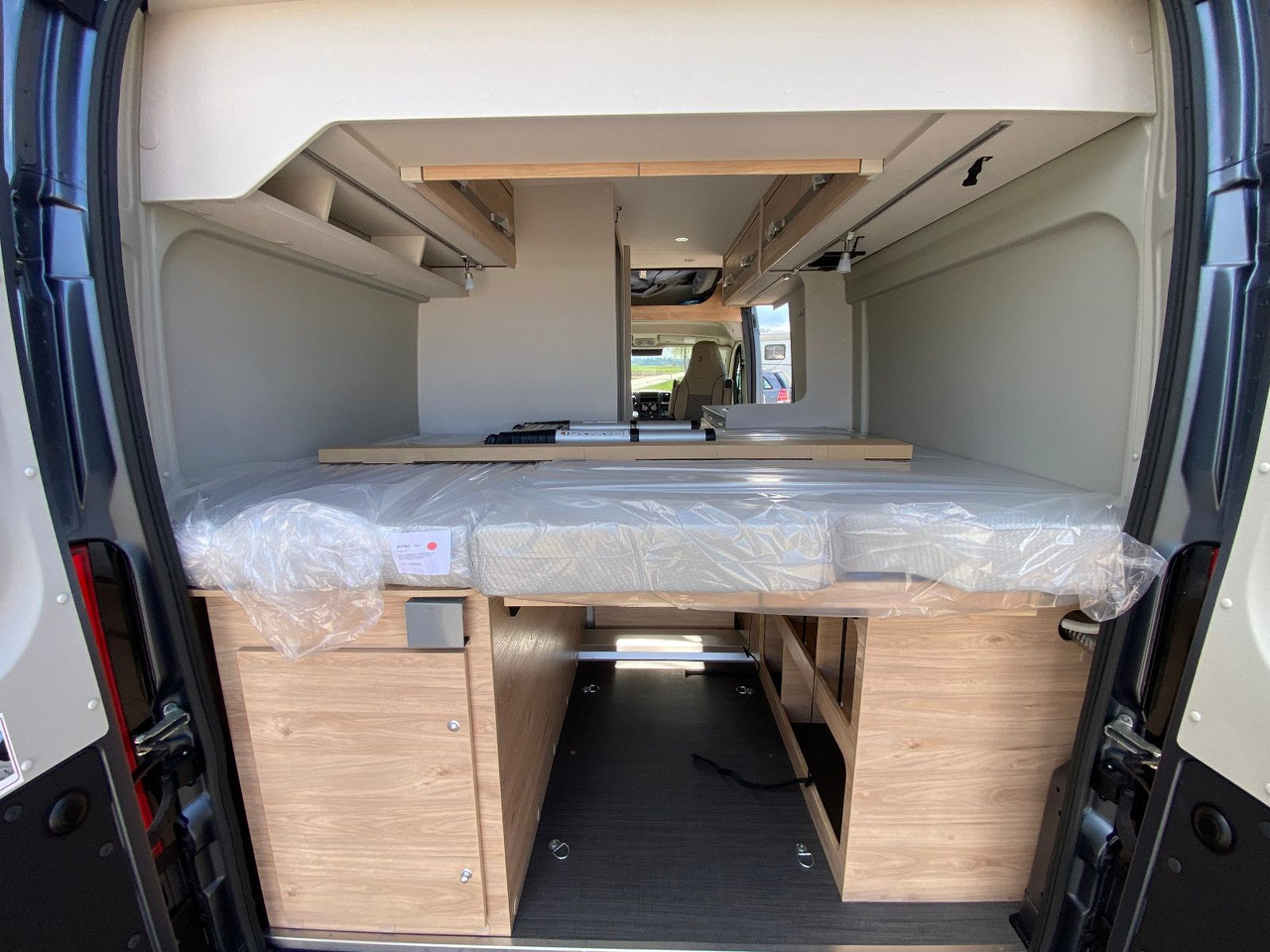 Camper van Dethleffs Globetrail 600 DK *2025*Automatik,Aufstelldach: picture 16