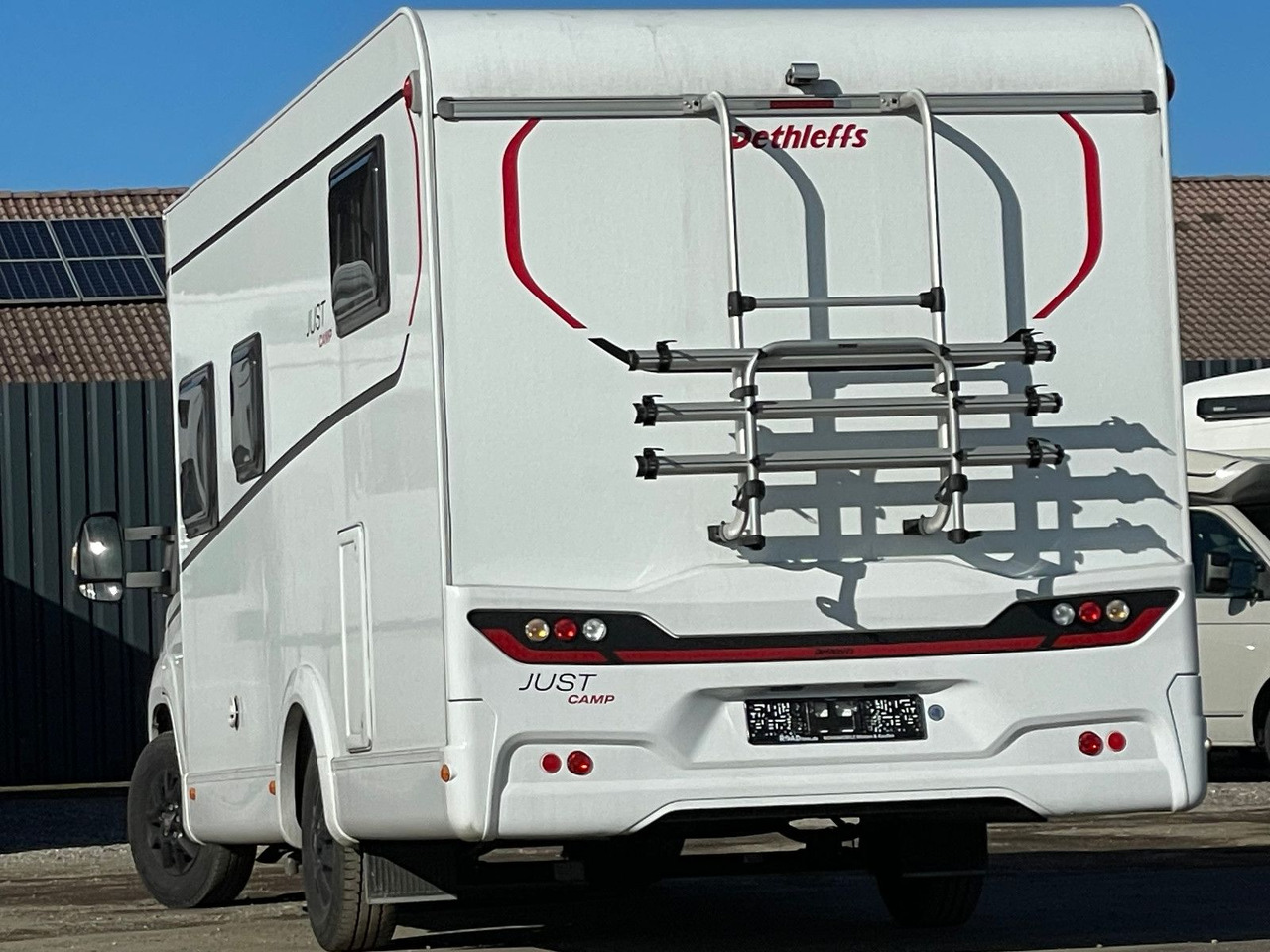 Dethleffs Just T 7052 EB mit Hubbett,Fiat,Markise,RFK,Navi - Semi-integrated motorhome: picture 5 Dethleffs Just T 7052 EB mit Hubbett,Fiat,Markise,RFK,Navi - Semi-integrated motorhome: picture 5