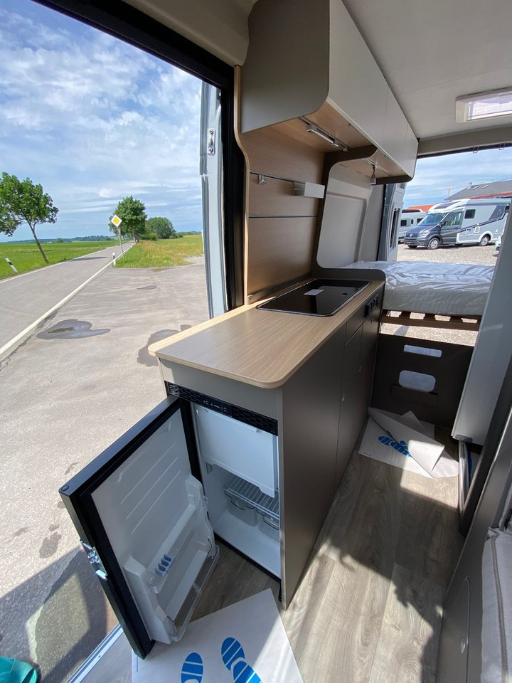 Camper van LMC Innovan 600 mit Automatik, Dieselheizung: picture 15