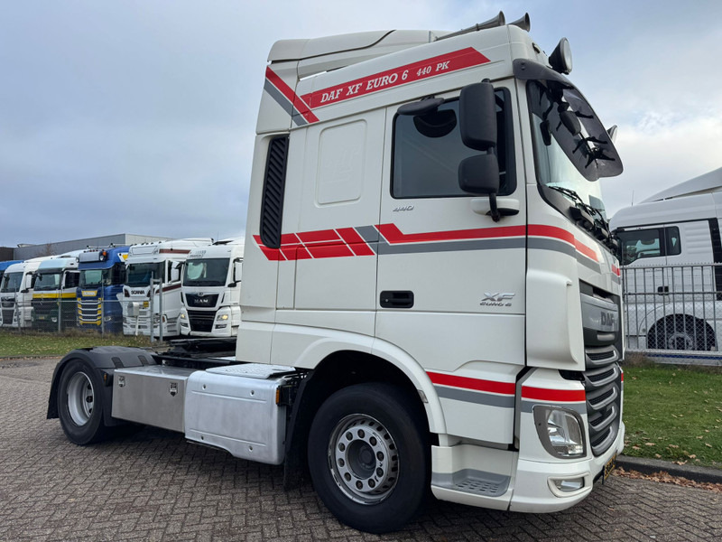 DAF XF 440 / Space Cab / TUV: 1-2026 / NL Truck - Tractor unit: picture 2 DAF XF 440 / Space Cab / TUV: 1-2026 / NL Truck - Tractor unit: picture 2