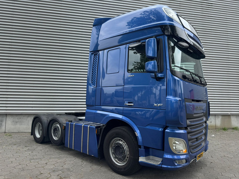 DAF XF 480 SSC / 6X2 / 2 Tanks / 2 In Stock / TUV: 10-2025 / NL Truck - Tractor unit: picture 2 DAF XF 480 SSC / 6X2 / 2 Tanks / 2 In Stock / TUV: 10-2025 / NL Truck - Tractor unit: picture 2