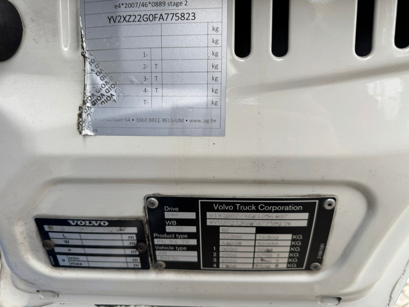Cab chassis truck Volvo FM 410 / 8X4 / I-Shift / ADR / Tridem / TUV: 6-2026 / NL Truck: picture 19 Cab chassis truck Volvo FM 410 / 8X4 / I-Shift / ADR / Tridem / TUV: 6-2026 / NL Truck: picture 19