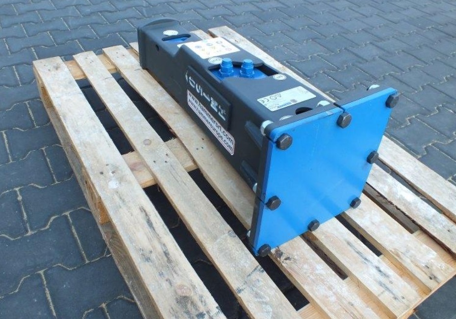 HAMMER HM 1000 Hydraulic breaker 860 KG - Hydraulic hammer for Construction machinery: picture 4 HAMMER HM 1000 Hydraulic breaker 860 KG - Hydraulic hammer for Construction machinery: picture 4