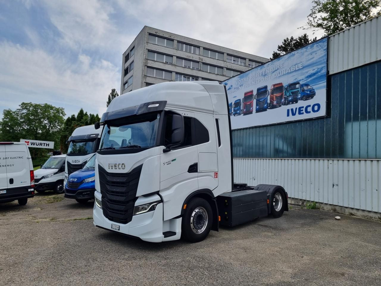 IVECO S-Way AS440S46T/FP CNG - Tractor unit: picture 3 IVECO S-Way AS440S46T/FP CNG - Tractor unit: picture 3
