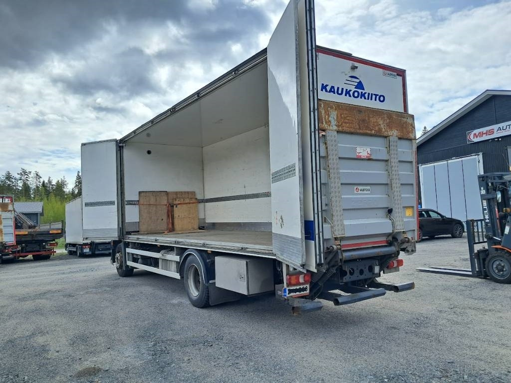 Mercedes-Benz Antos 1824L - Box truck: picture 5 Mercedes-Benz Antos 1824L - Box truck: picture 5