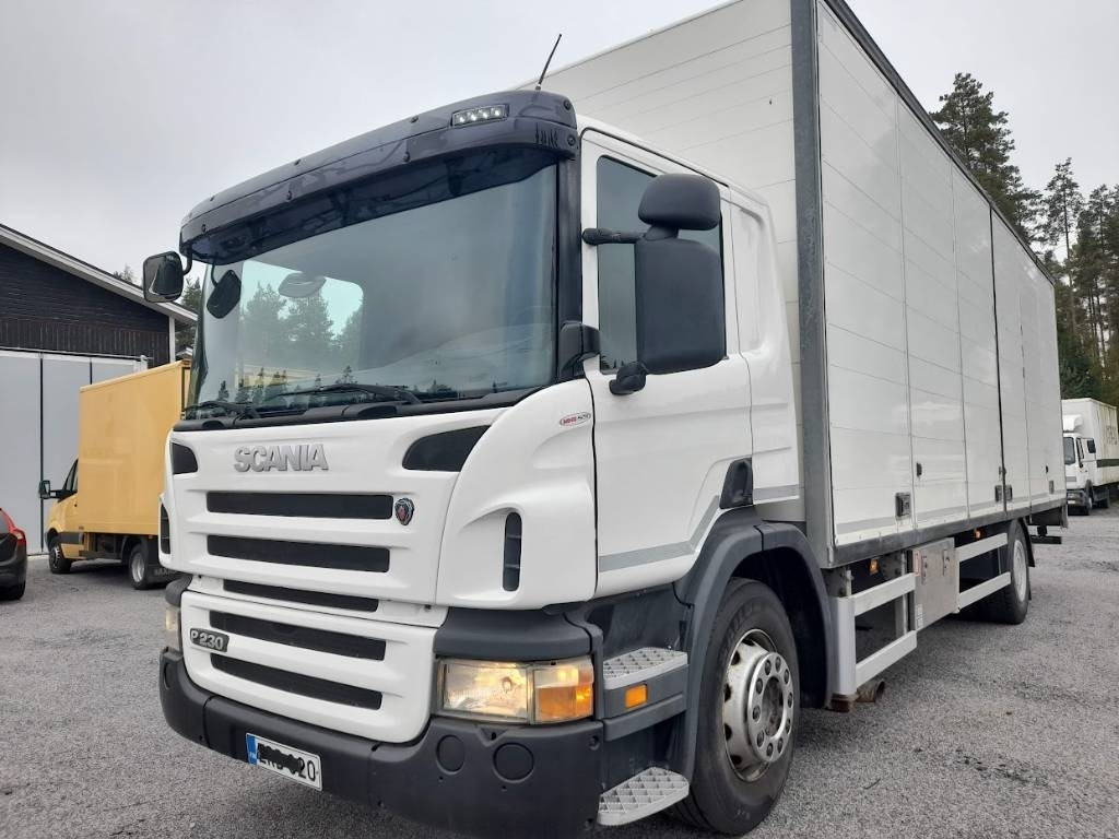 Scania P 230 DB - Box truck: picture 2 Scania P 230 DB - Box truck: picture 2