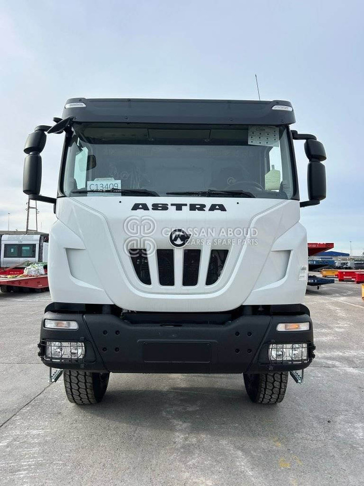 BARCELONA ASTRA CHASSIS 8×4 (HD9 84.42) MY24 - Cab chassis truck: picture 1 BARCELONA ASTRA CHASSIS 8×4 (HD9 84.42) MY24 - Cab chassis truck: picture 1