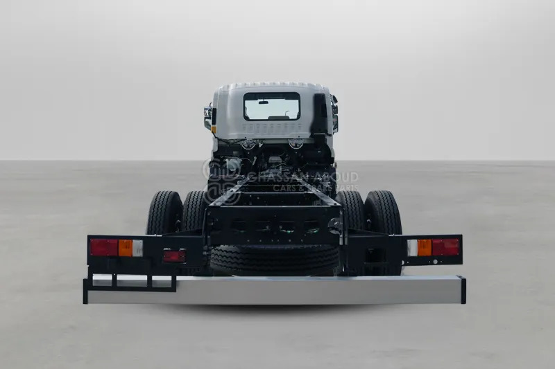 Cab chassis truck Isuzu FVR 11 Ton Payload 4x2 Chassis: picture 8