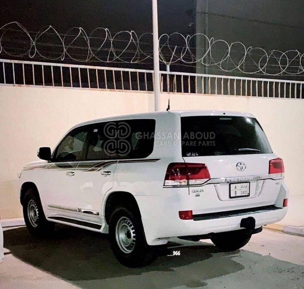 Body and exterior for Car SIDE STICKER LAND CRUISER: picture 6