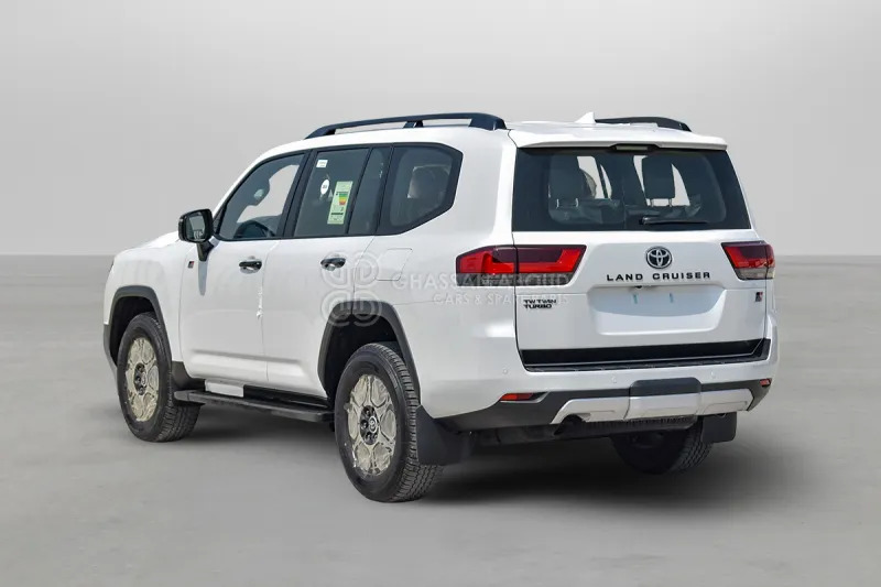 Toyota Land Cruiser 300 - SUV: picture 4 Toyota Land Cruiser 300 - SUV: picture 4