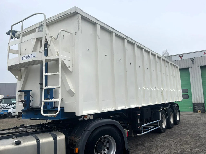Benalu 50 m3, 5660 kg, 3 axels SPRING - Tipper semi-trailer: picture 2 Benalu 50 m3, 5660 kg, 3 axels SPRING - Tipper semi-trailer: picture 2